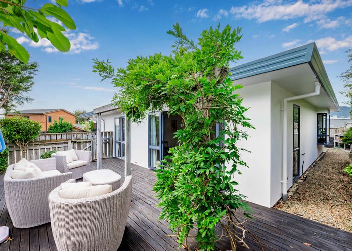  at 18 Robert Grove, Paraparaumu, Kapiti Coast, Wellington
