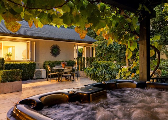  at 44 Isobel Road, Greenhithe, North Shore City, Auckland