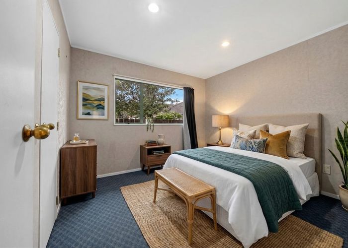  at 2/16 Airfield Road, Takanini, Papakura, Auckland