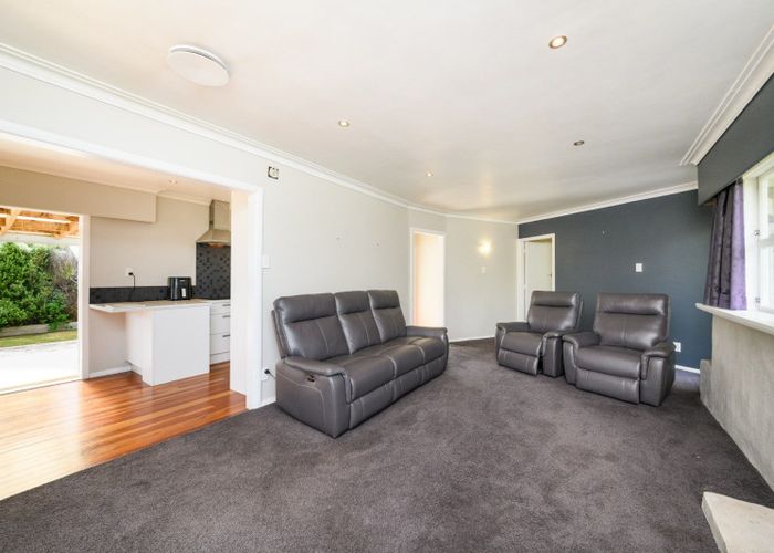  at 18 Woburn Place, Takaro, Palmerston North, Manawatu / Whanganui