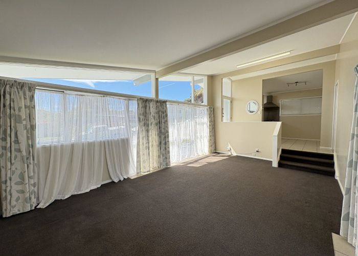  at 12 Redwood Drive, Massey, Waitakere City, Auckland