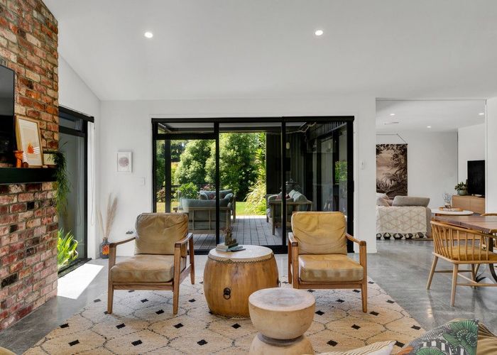  at 68 Parrs Road, Hurworth, New Plymouth