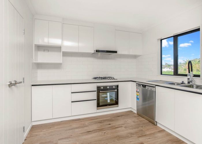  at 44A Alwyn Avenue, Te Atatu South, Auckland