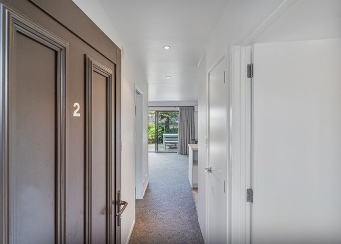  at 2/223 Main North Road, Redwood, Christchurch