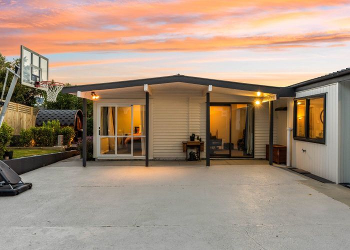  at 83 Dunrobin Street, Waverley, Dunedin, Otago