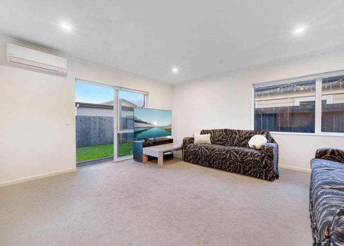  at 10 Mokopapa Street, Takanini, Papakura, Auckland