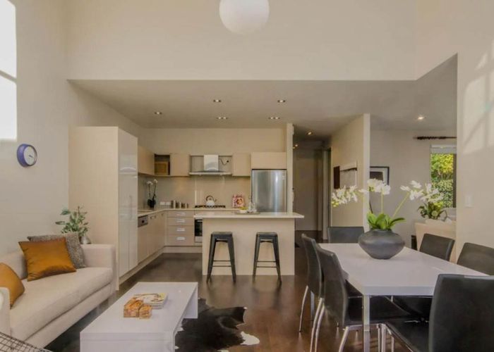  at 4D Matai Road, Greenlane, Auckland City, Auckland