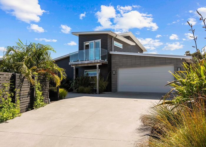 For sale 1830 Ngunguru Road, Ngunguru, Whangarei, Northland homes.co.nz