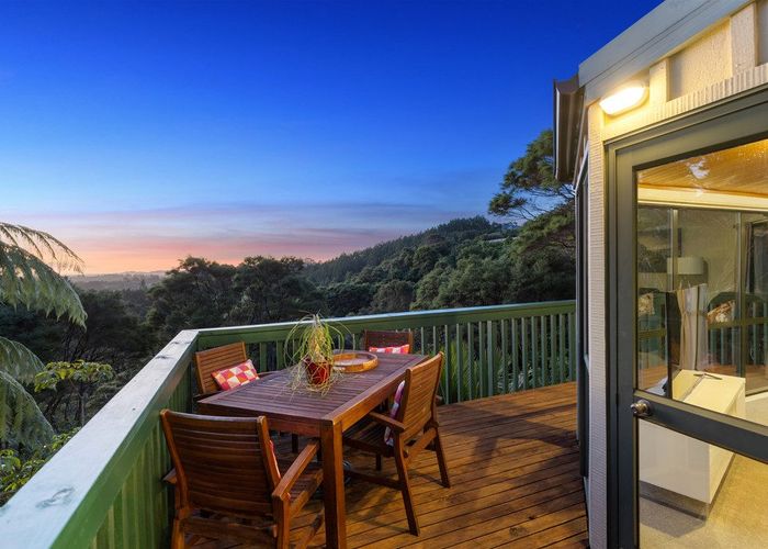  at 1156 Scenic Drive North, Swanson, Auckland