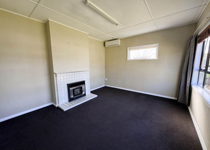  at 2 August Place, Greenlane, Auckland City, Auckland