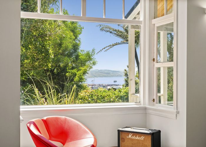  at 9 Laura Avenue, Brooklyn, Wellington, Wellington