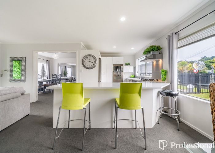  at 10 Cottle Heath Close, Manor Park, Lower Hutt, Wellington