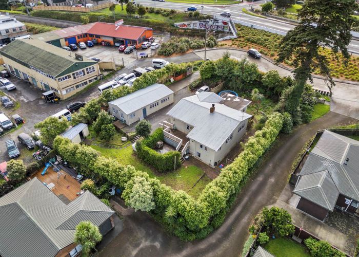  at 271 Great South Road, Manurewa, Manukau City, Auckland