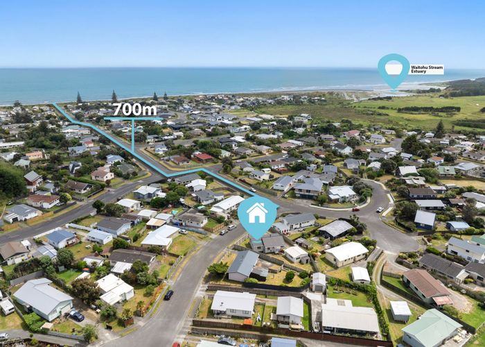  at 1 Colenso Place, Otaki Beach, Kapiti Coast, Wellington