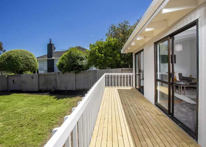  at 17 Winifred Avenue, Bayview, Bayview, North Shore City, Auckland