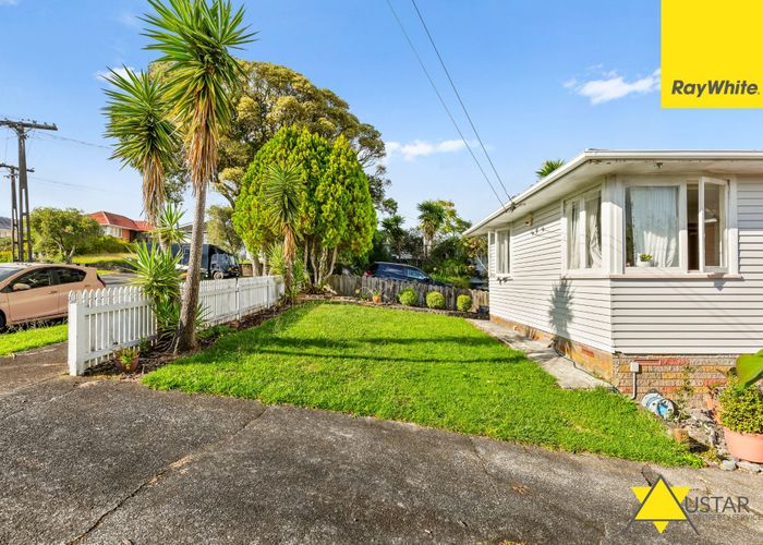  at 30 Dundee Place, Blockhouse Bay, Auckland City, Auckland