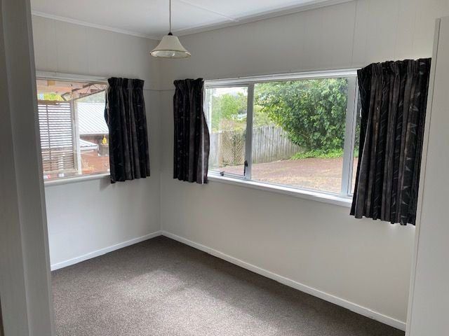  at 27 Salem Place, Torbay, North Shore City, Auckland
