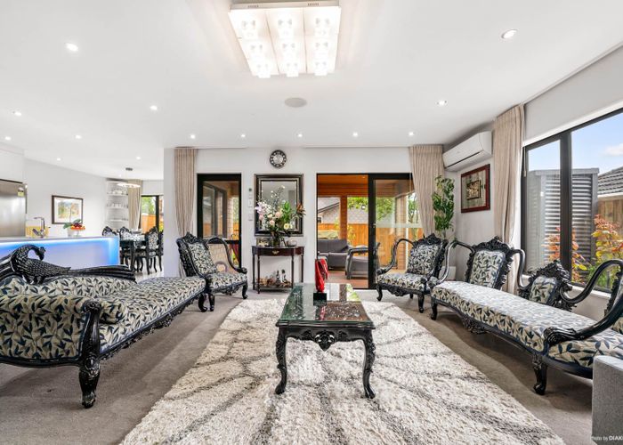  at 28 Flanshaw Road, Te Atatu South, Auckland