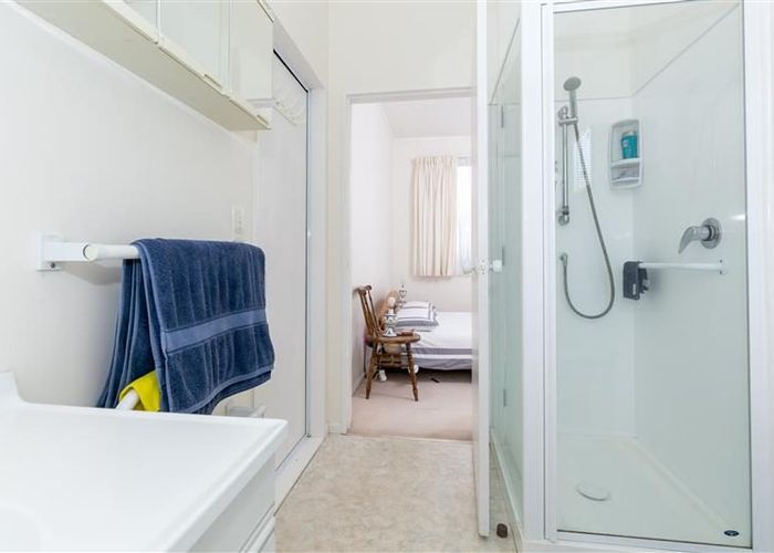  at 20 Regent Street, Silverdale, Hamilton, Waikato