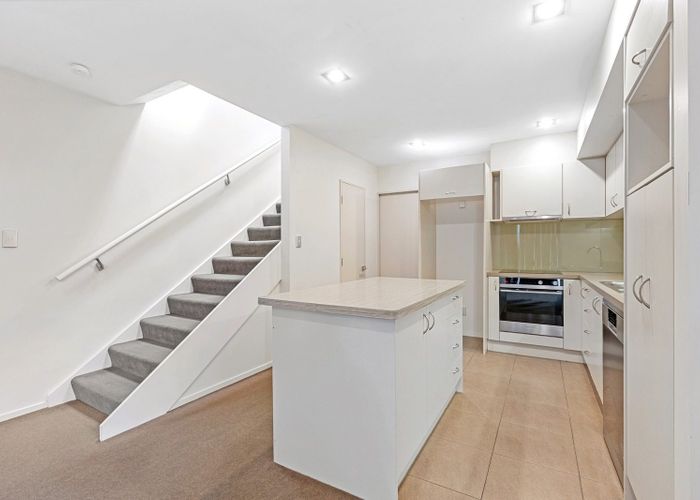  at 90c Mandeville Street, Riccarton, Christchurch City, Canterbury