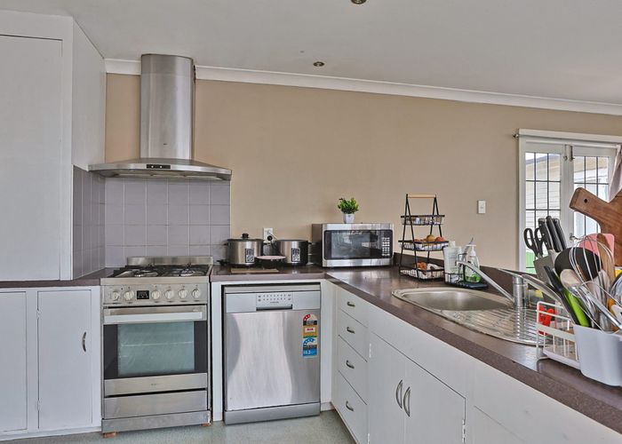  at 705 St Aubyn Street West, Saint Leonards, Hastings, Hawke's Bay