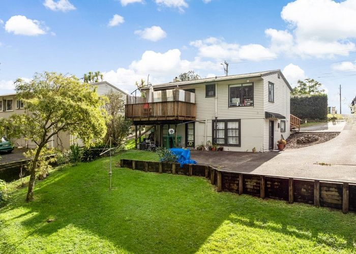  at 49 Pupuke Road, Birkenhead, North Shore City, Auckland