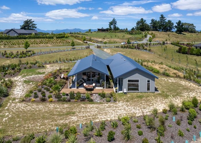  at 22 Amber Rise, Tasman