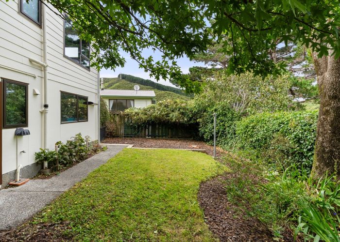  at 40 Hazlewood Avenue, Karori, Wellington, Wellington