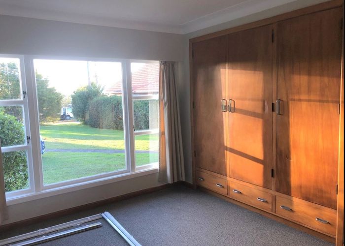  at 1/146 Titirangi Rd, New Lynn, Waitakere City, Auckland