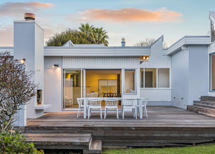  at 16 Prestige Place, Castor Bay, North Shore City, Auckland