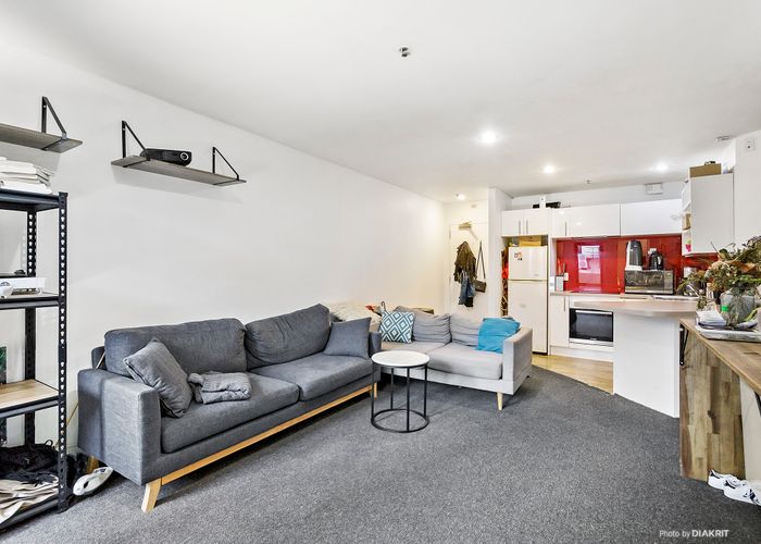  at 205/120 Courtenay Place, Te Aro, Wellington