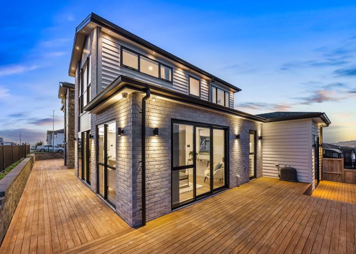  at 14 Tiro Street, Flat Bush, Manukau City, Auckland
