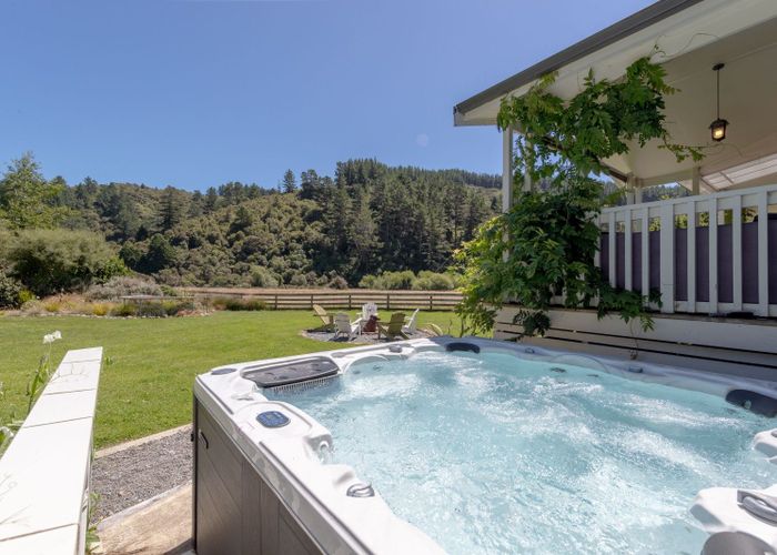  at 808 Whitemans Valley Road, Whitemans Valley, Upper Hutt, Wellington