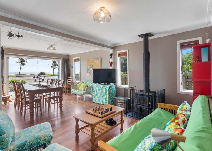  at 66A Marine Parade, Otaki Beach, Kapiti Coast, Wellington