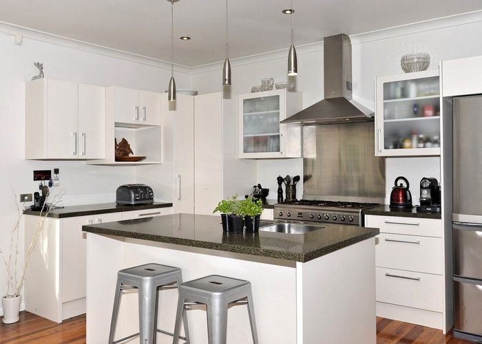  at 305 Sandringham Road, Sandringham, Auckland City, Auckland