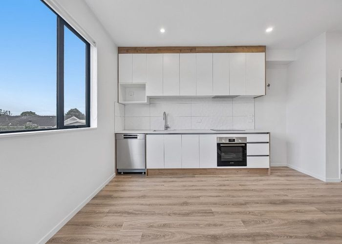  at Pakuranga Heights, Manukau City, Auckland