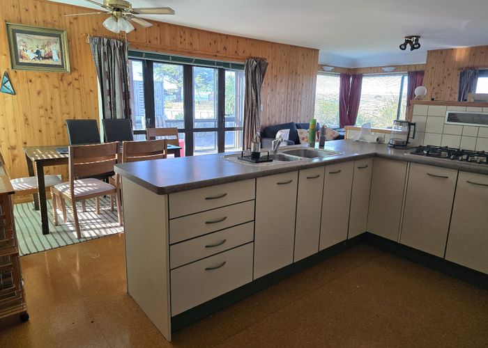  at 1251 East Coast Road, Kaiaua, Franklin, Auckland