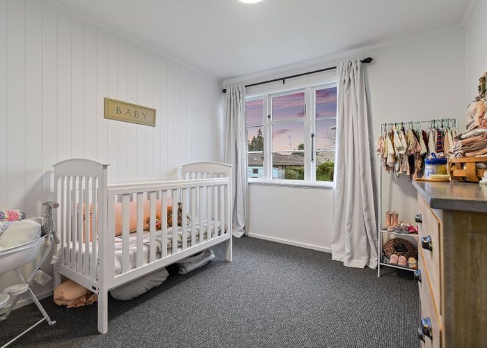  at 105 Fairfield Road, Fairfield, Hamilton