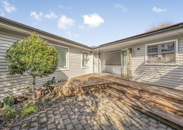  at 183 Park Road, Belmont, Lower Hutt, Wellington