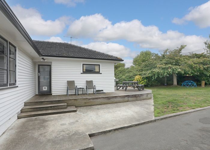  at 12 Pharazyn Street, Feilding, Feilding