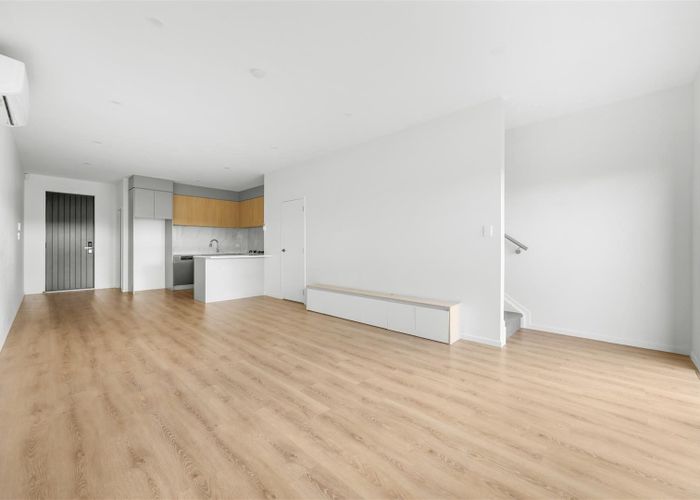  at 67 Whare Kauri Road, Takanini, Papakura, Auckland