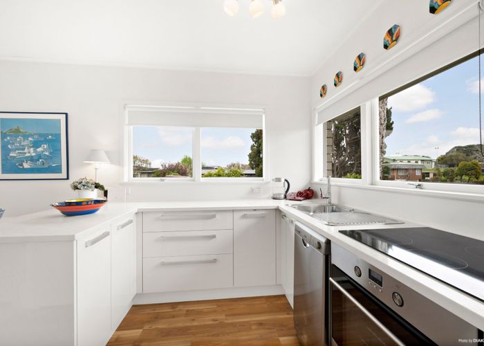  at 23a Sartors Avenue, Browns Bay, North Shore City, Auckland