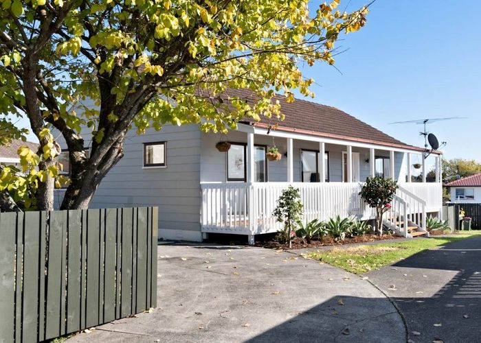 at 37 Aberfeldy Avenue, Highland Park, Auckland