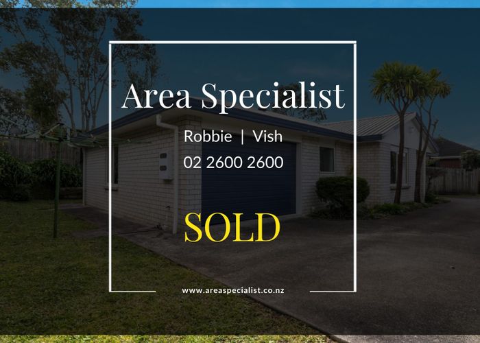  at 2/42 Rua Road, Glen Eden, Auckland