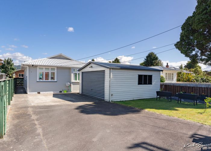  at 12 Seddon Street, Wallaceville, Upper Hutt