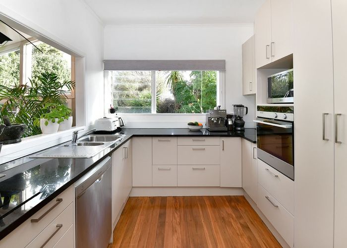  at 127 Awaroa Road, Helensville, Helensville