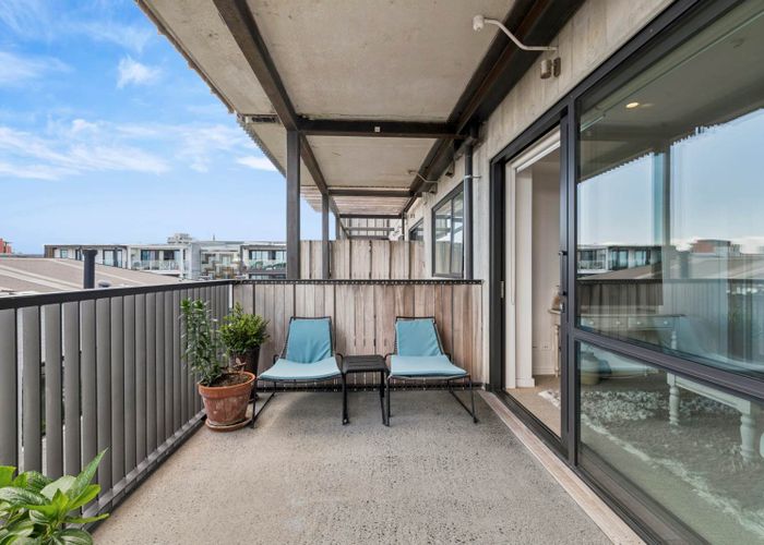  at 303/30A Enfield Street, Mount Eden, Auckland City, Auckland
