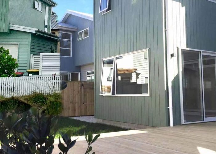  at 14 Roa Avenue, Hobsonville, Waitakere City, Auckland
