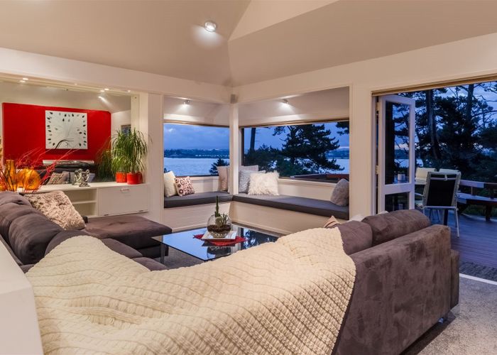 For sale 170 Attwood Road, Paremoremo, North Shore City, Auckland