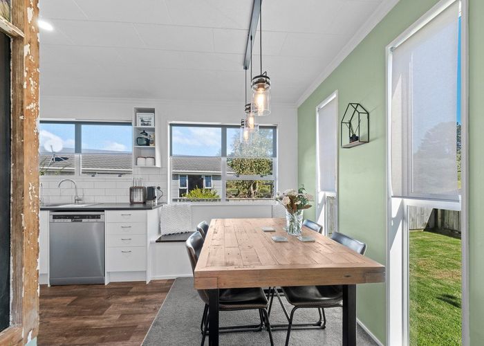  at 4 Puketotara Street, Highlands Park, New Plymouth